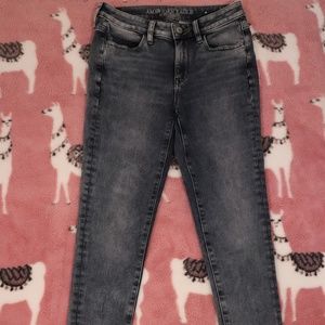 American Eagle High Rise Jegging